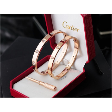 Cartier Bracelets in 93422