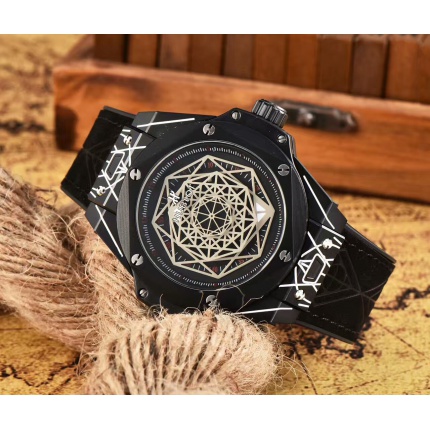 HUBLOT AAA Quality Four-dimensional tattoo Watches Men in 95952