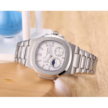 NEW Patek Philippe Nautilus in 96348
