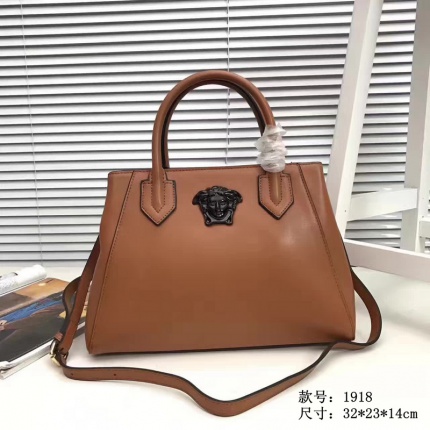 Versace  AAA Quality Handbags in 96545