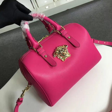 Versace  AAA Quality Handbags in 96550