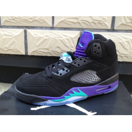 Jordan 5 Shoes for Men in 98049