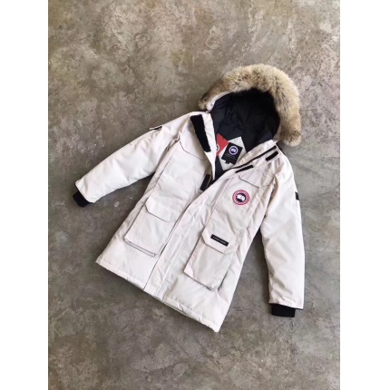 Canada Goose Down Jackets for Men in 98770