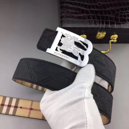 Burberry AAA Quality Belts in 99622