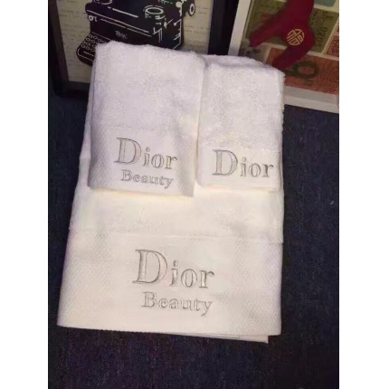 Dior Bath Towels in 100996