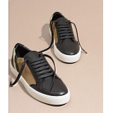 Burberry Sneakers For Women in 100998