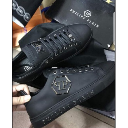 PP Sneakers For Men in 101255