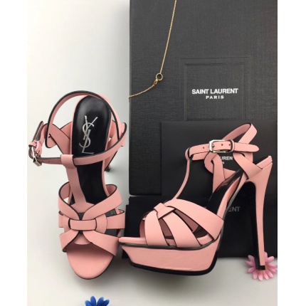 YSL Sandals For Women in 102180