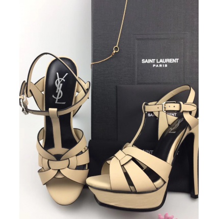 YSL Sandals For Women in 102183