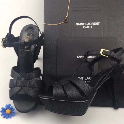 YSL Sandals For Women in 102197