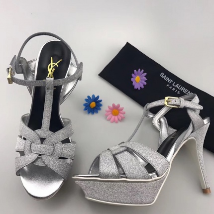 YSL Sandals For Women in 102206