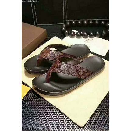 Louis Vuitton Sneakers For Men in 104307