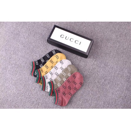 Gucci Sock Unisex Style 6 Pairs in 104495