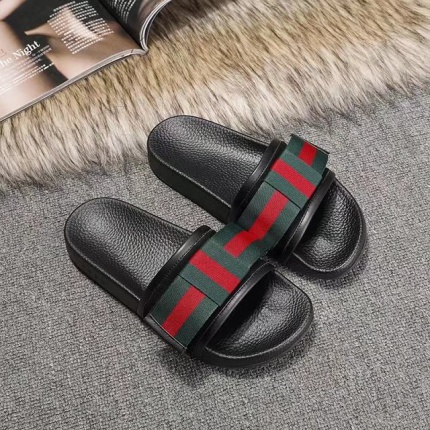 Gucci Slippers For Women in 104508