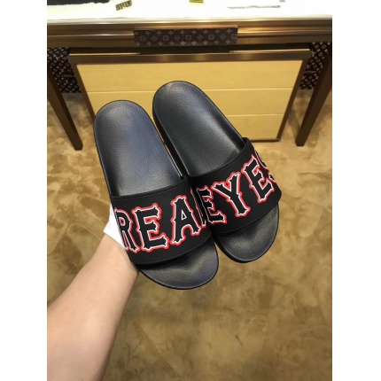 Givenchy Slippers For Men in 104537