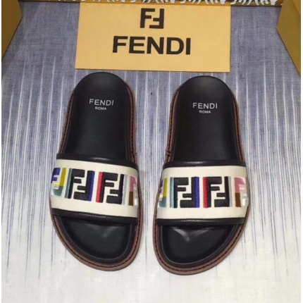 Fendi Slippers For Women in 105261