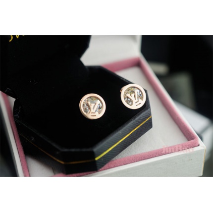Louis Vuitton Earrings in 105661