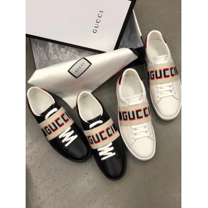 Gucci  Sneakers For Men in 105879