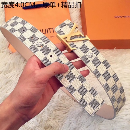Louis Vuitton AAA Belts in 105905