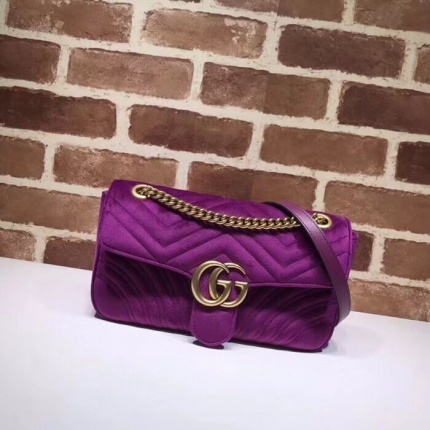 Gucci High quality Velvet shoulder Handbags in 108454