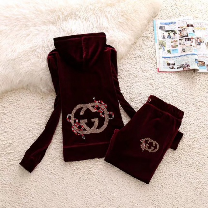 New Gucci Tracksuits for Women S-XXL  in 108903