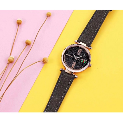 Cheap Fahion Gucci Watches in 109431