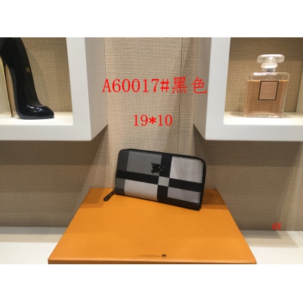 Cheap Burberry Wallet  in 109850