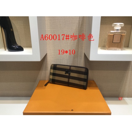 Cheap Burberry Wallet  in 109851