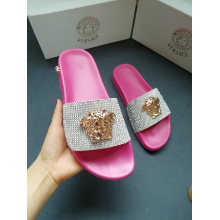 2019 New Arrivals New Colors Versace Chain slippers For unisex  in 116704