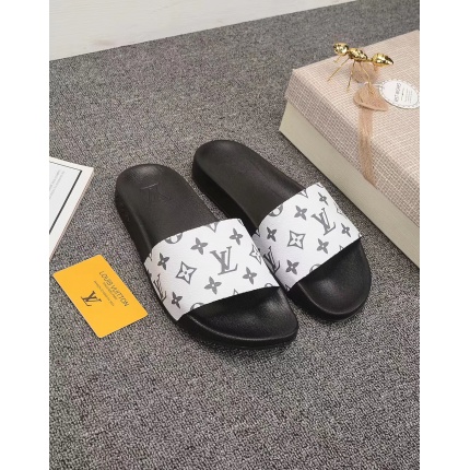 New Louis Vuitton Slippers For Men in 116847