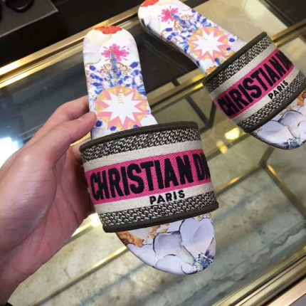 2019 New Arrivals Dior Slippers For Women in 117001