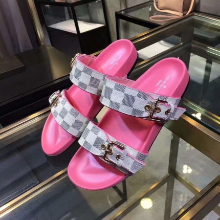 2019 New Arrivals Louis Vuitton Slippers For Women in 117012