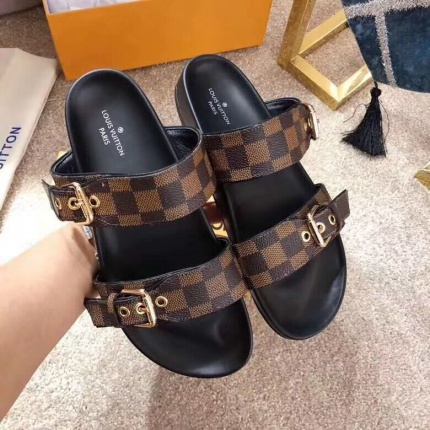2019 New Arrivals Louis Vuitton Slippers For Women in 117014