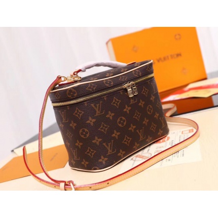 Louis Vuitton AAA quality Toiletry bags in 117058