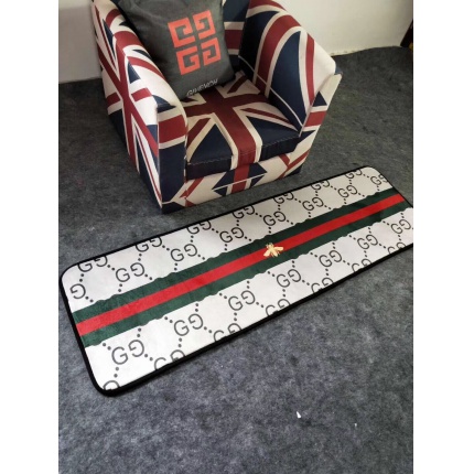 New Arrivals Gucci Blanket in 117632