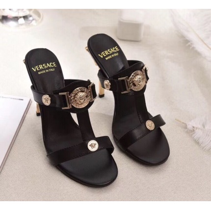 New Arrivals Versace Sandals For Women in 117644