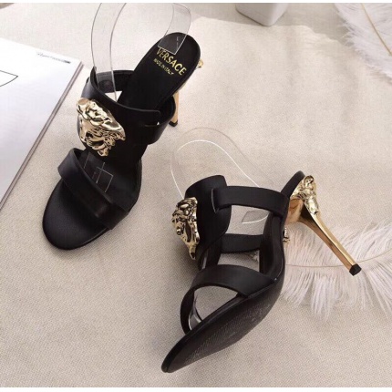 New Arrivals Versace Sandals For Women in 117645