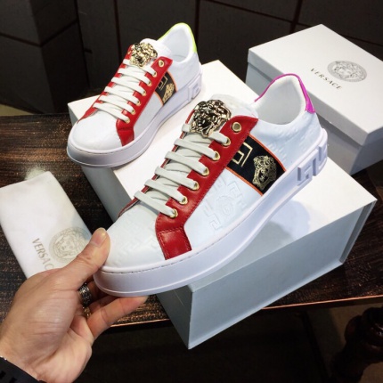 Versace Sneakers For Men in 117934