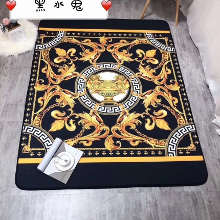 New Arrivals Versace Blanket size 150*200cm in 119444