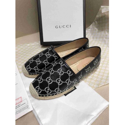 Gucci Loafers For Women in 120351