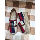 Gucci Loafers For Women in 120358