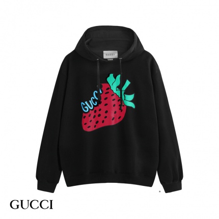 Gucci Hoodies for Men in 121802