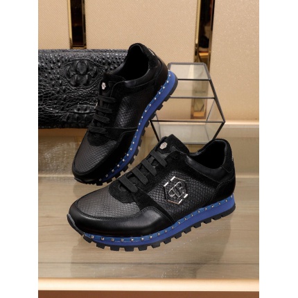 PP Sneakers For Men in 122159