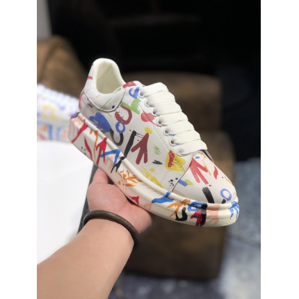 Alexander Mcqueen Sneakers For Men in 122404