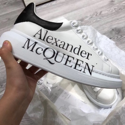 Alexander Mcqueen Sneakers For Men in 122418