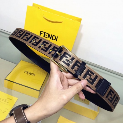 Fendi AAA Quality Belts in 122429