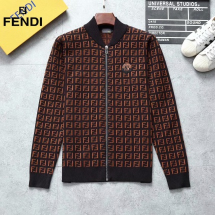 Fendi Sweaters for Men in 122858