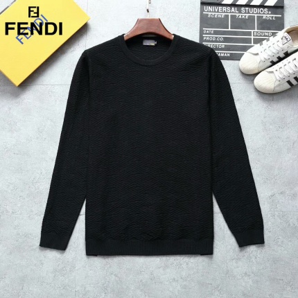 Fendi Sweaters for Men in 122860