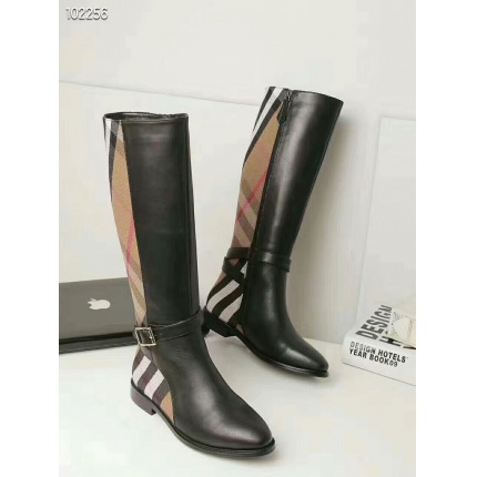 New Arrivals Burberry Boots For Women in 123371