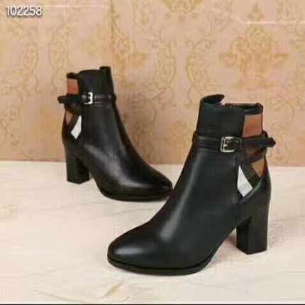 New Arrivals Burberry Boots For Women in 123374